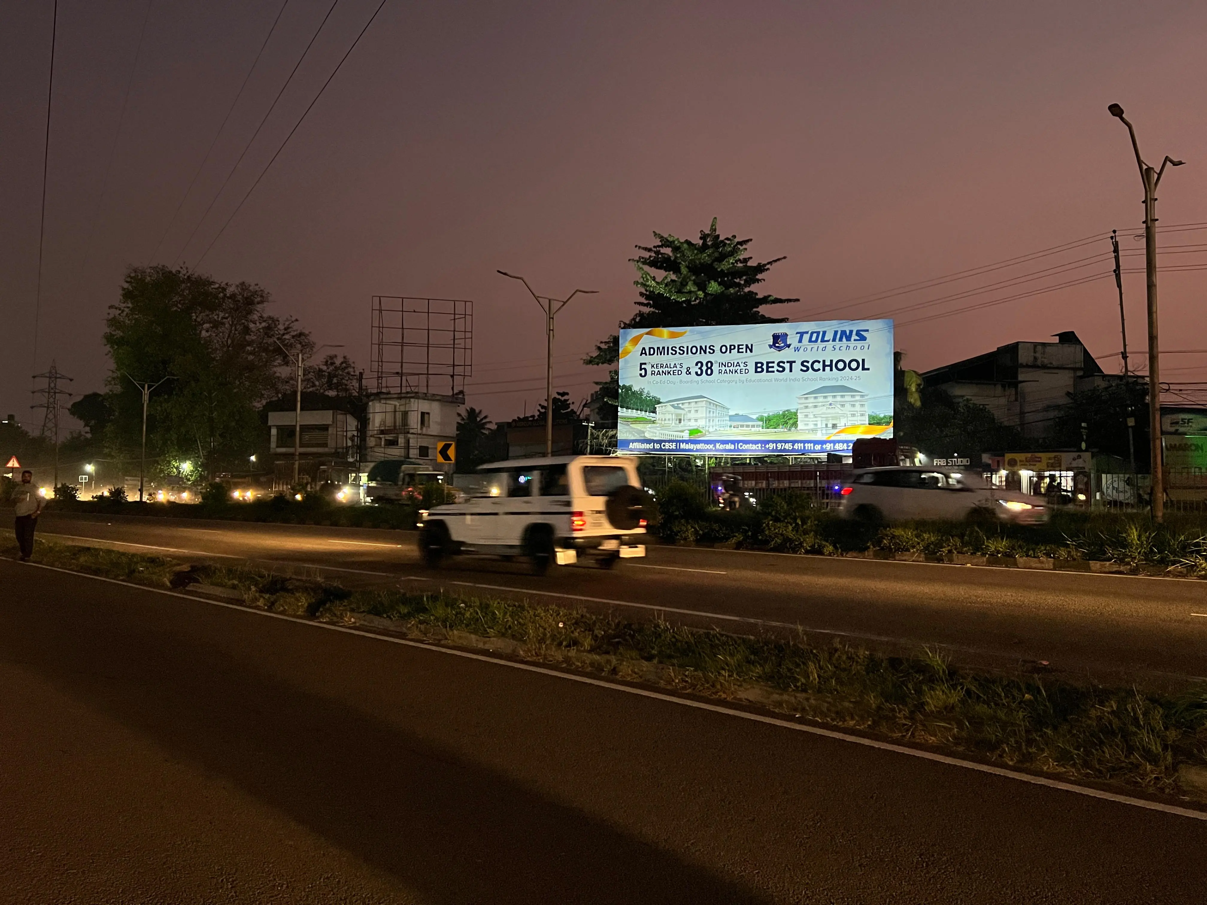 Aluva - Thottekattukara Jn